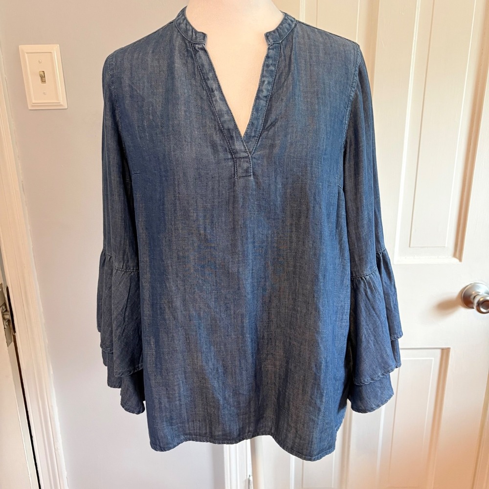GAP Womens Small Denim Tiered Bell Sleeve Medium Indigo Lyocell Top Boho